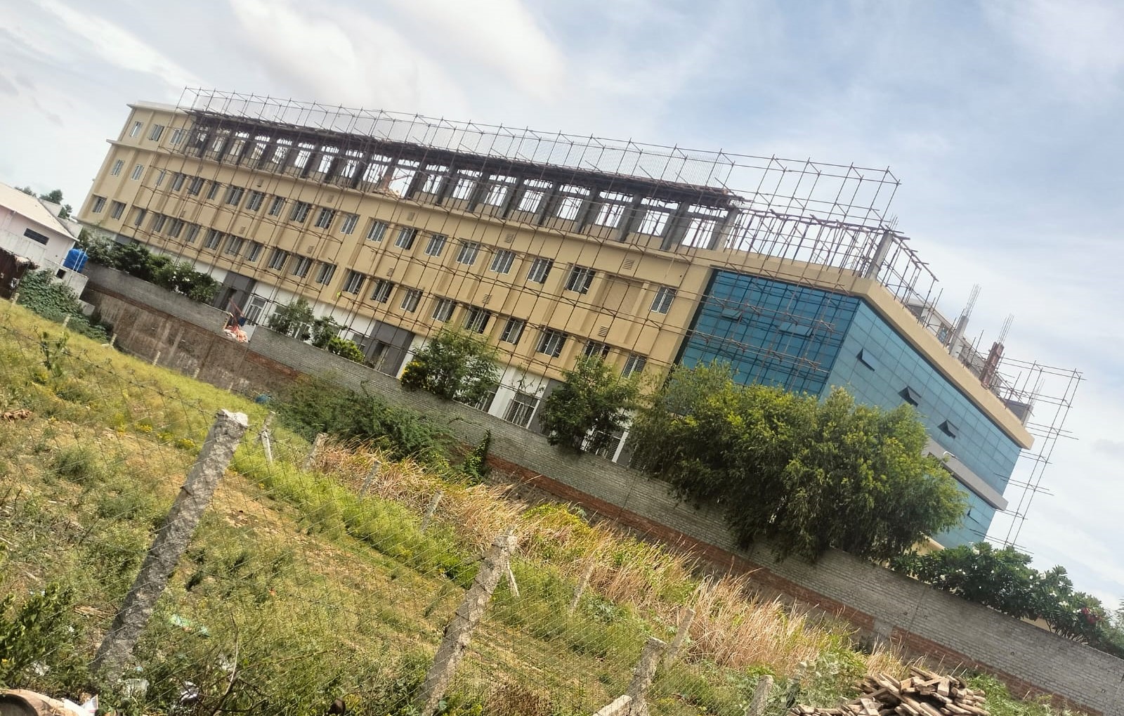 Scaffolding Rental Service