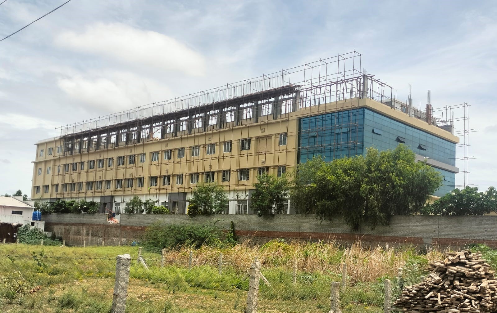 Scaffolding Rental Service